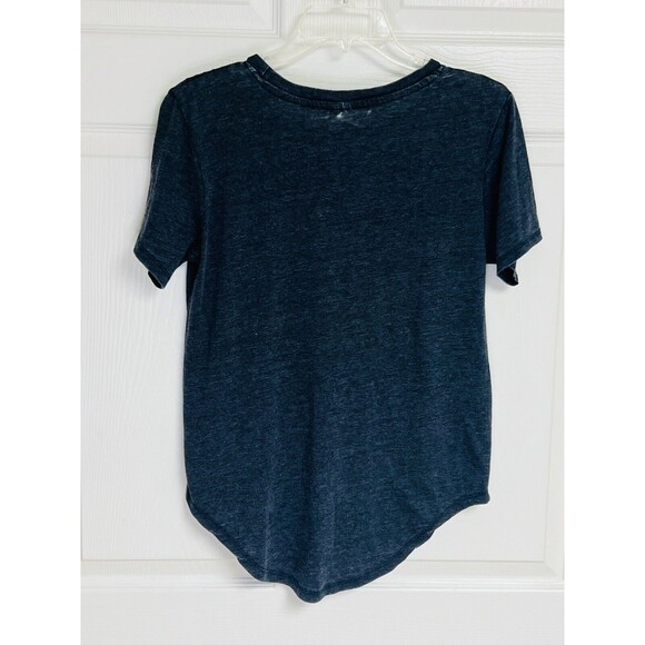 Kohls Womens Shirt Too Tired To Care Size Medium Gray T Shirt Ladies Freeze - Picture 3 of 8